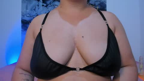Snapshot of eliannamoon chatting on 07/06/26, 10:56 Briana online show from 07/06/26, 10:56