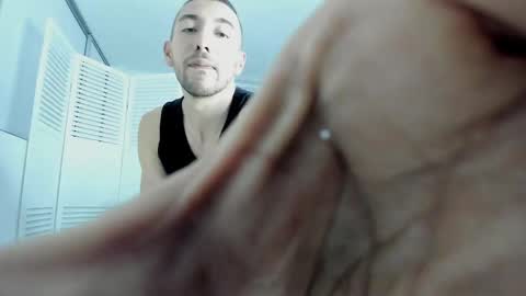 Your favorite Boy online show from 11/09/25, 12:03