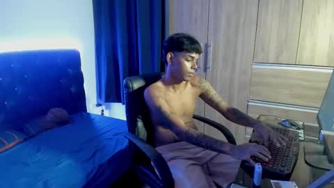 Snapshot of elias_ford chatting on 10/09/25, 08:07 elias_ford online show from 10/09/25, 08:07