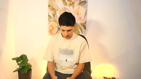 Snapshot of elias_salvatore_ chatting on 05/29/26, 01:31 elias_salvatore_ online show from 05/29/26, 01:31