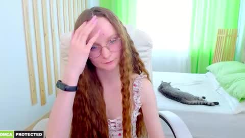 Snapshot of elidream chatting on 03/26/26, 10:21 Eli online show from 03/26/26, 10:21