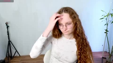 Snapshot of elidream chatting on 04/24/26, 09:34 Eli online show from 04/24/26, 09:34