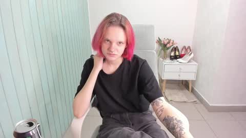 elieiza_xo online show from 09/16/25, 03:18