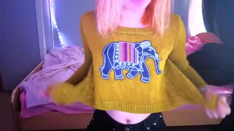 elieiza_xo online show from 05/06/26, 09:25