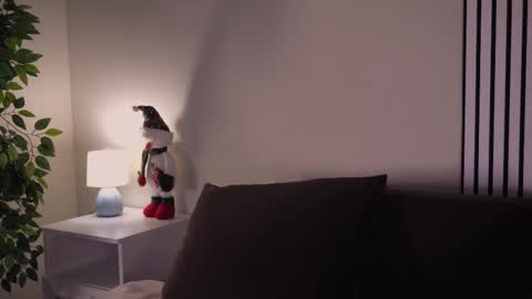 Ellie online show from 11/29/25, 05:32