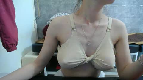 eliesweet9x online show from 05/07/26, 02:39