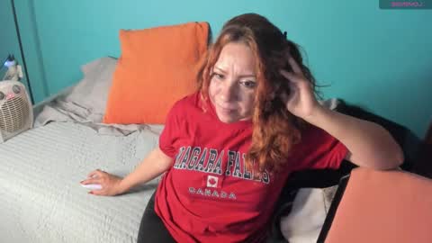 elifgirasol online show from 02/15/25, 11:47