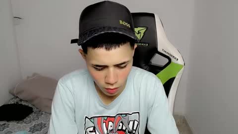 Snapshot of elii_797 chatting on 03/11/25, 02:29 bby-santy online show from 03/11/25, 02:29