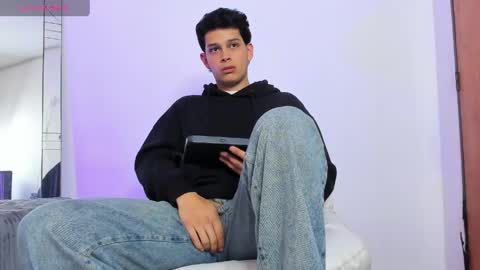 elijah_stoone online show from 04/16/26, 01:12