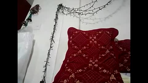 Snapshot of elimposstor chatting on 12/05/24, 02:42 elimposstor online show from 12/05/24, 02:42