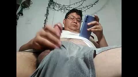 Snapshot of elimposstor chatting on 12/11/24, 12:12 elimposstor online show from 12/11/24, 12:12