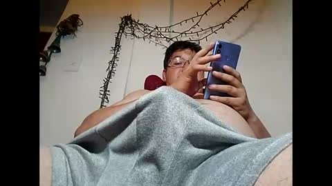 Snapshot of elimposstor chatting on 12/14/24, 06:24 elimposstor online show from 12/14/24, 06:24