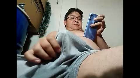 Snapshot of elimposstor chatting on 12/31/24, 01:57 elimposstor online show from 12/31/24, 01:57