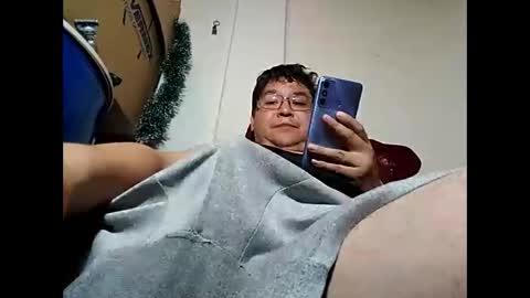 Snapshot of elimposstor chatting on 01/04/25, 07:55 elimposstor online show from 01/04/25, 07:55