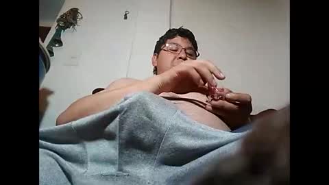 Snapshot of elimposstor chatting on 01/14/25, 06:45 elimposstor online show from 01/14/25, 06:45