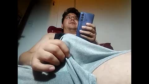 Snapshot of elimposstor chatting on 01/21/25, 02:33 elimposstor online show from 01/21/25, 02:33