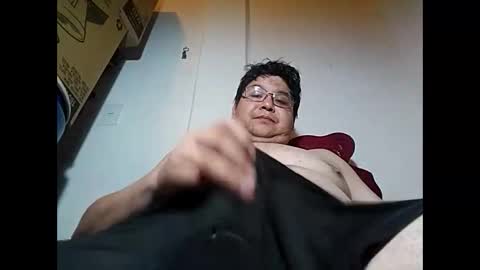 Snapshot of elimposstor chatting on 02/04/25, 01:13 elimposstor online show from 02/04/25, 01:13