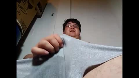 Snapshot of elimposstor chatting on 02/26/25, 07:09 elimposstor online show from 02/26/25, 07:09