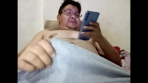 Snapshot of elimposstor chatting on 11/07/25, 12:32 elimposstor online show from 11/07/25, 12:32