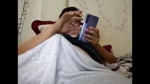 Snapshot of elimposstor chatting on 12/16/25, 05:18 elimposstor online show from 12/16/25, 05:18