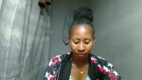 elina981 online show from 02/06/26, 08:23