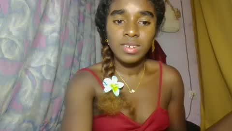 elina981 online show from 04/13/26, 10:59