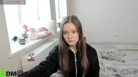 Snapshot of elina_x chatting on 03/23/26, 08:07 elina_x online show from 03/23/26, 08:07