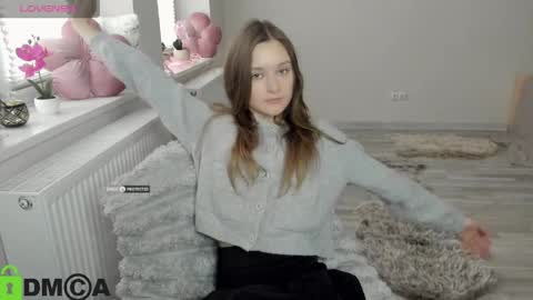 Snapshot of elina_x chatting on 04/01/26, 06:03 elina_x online show from 04/01/26, 06:03