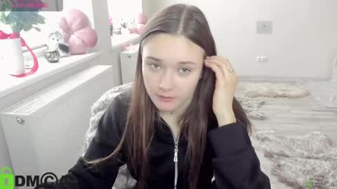 elina_x online show from 04/14/26, 07:47