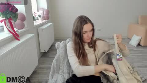 Snapshot of elina_x chatting on 04/19/26, 07:51 elina_x online show from 04/19/26, 07:51
