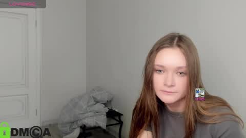 elina_x online show from 05/20/26, 02:01