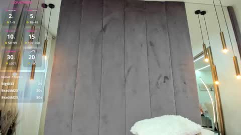 Snapshot of elinamoon_ chatting on 03/07/26, 08:00 Elina online show from 03/07/26, 08:00