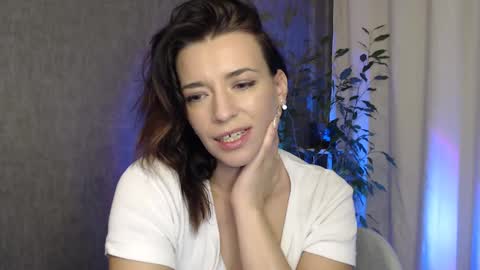 Snapshot of elinapretty chatting on 12/04/24, 03:37 Elina online show from 12/04/24, 03:37