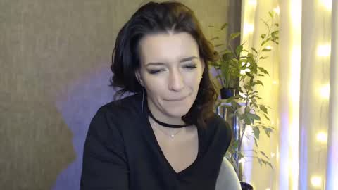 Snapshot of elinapretty chatting on 01/07/25, 02:42 Elina online show from 01/07/25, 02:42