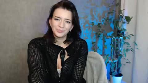 Snapshot of elinapretty chatting on 01/26/25, 03:06 Elina online show from 01/26/25, 03:06