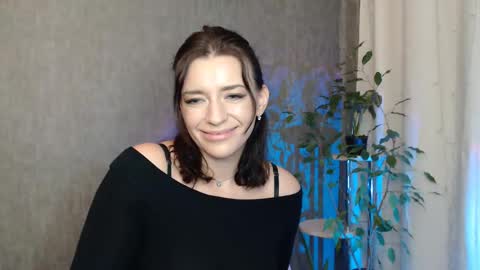 Snapshot of elinapretty chatting on 01/30/25, 10:30 Elina online show from 01/30/25, 10:30