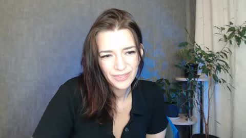 Elina online show from 06/04/26, 10:49