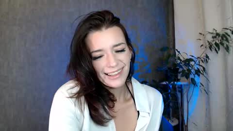 Elina online show from 06/07/26, 11:08