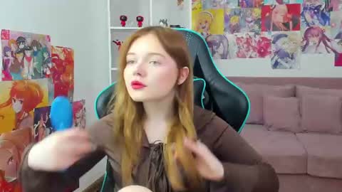 Snapshot of elinavale chatting on 06/30/26, 05:08 elinavale online show from 06/30/26, 05:08