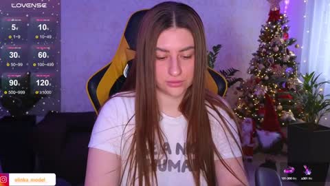 Snapshot of elinkalove chatting on 12/23/24, 07:06 Elina online show from 12/23/24, 07:06