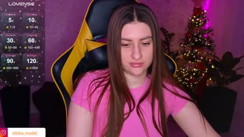 Snapshot of elinkalove chatting on 01/09/25, 06:26 Elina online show from 01/09/25, 06:26