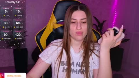 Snapshot of elinkalove chatting on 01/23/25, 05:21 Elina online show from 01/23/25, 05:21