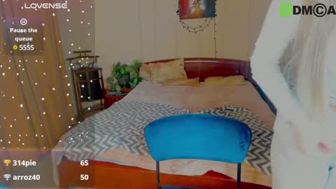 elinor_faith online show from 01/11/25, 02:47