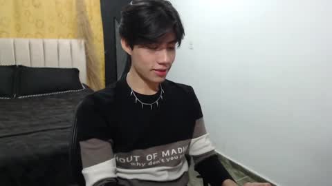 Snapshot of elio_collem chatting on 12/15/24, 08:52 ELIO online show from 12/15/24, 08:52