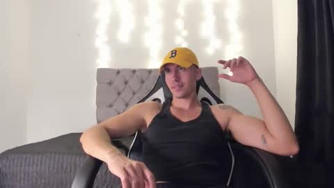 elio_dicaprio online show from 11/27/25, 02:35