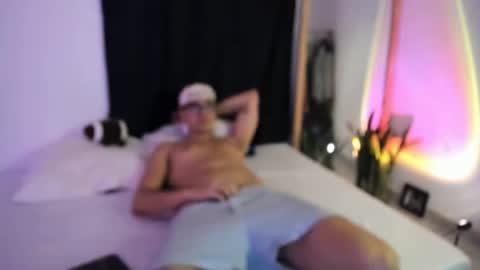 elio_dicaprio online show from 12/03/25, 02:19