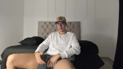 elio_dicaprio online show from 12/05/25, 01:58