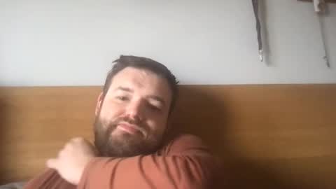 Snapshot of eliot26 chatting on 03/23/26, 09:57 e26 online show from 03/23/26, 09:57