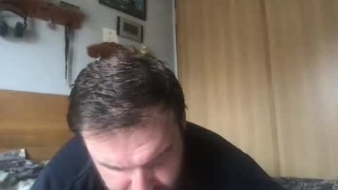 Snapshot of eliot26 chatting on 03/24/26, 12:43 e26 online show from 03/24/26, 12:43