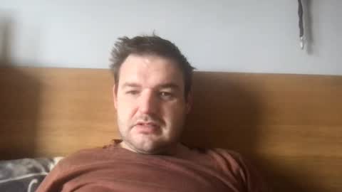 Snapshot of eliot26 chatting on 03/29/26, 11:32 e26 online show from 03/29/26, 11:32